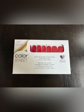 Color Street Bed of Roses Nail Polish Strips